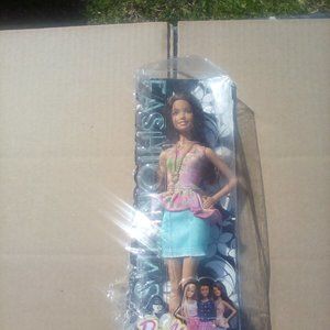Barbie Fashionistas Teresa Doll Hispanic Latina Fashion Doll Girl Toy
